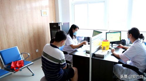 廣饒街道社區(qū)衛(wèi)生服務(wù)中心怡景苑預(yù)防接種門(mén)診正式揭牌，提升社區(qū)健康服務(wù)新水平